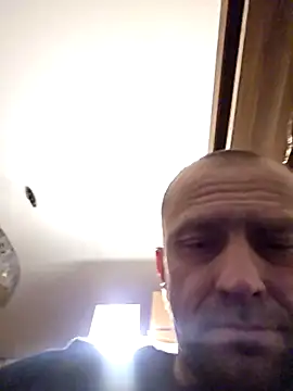 Snapshot of Roman0798 chatting on 11.29.25 Roman0798 online show from 11.29.25