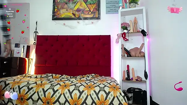 louise nails online show from 11.20.25