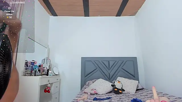 kendall-ewers online show from 12.10.24