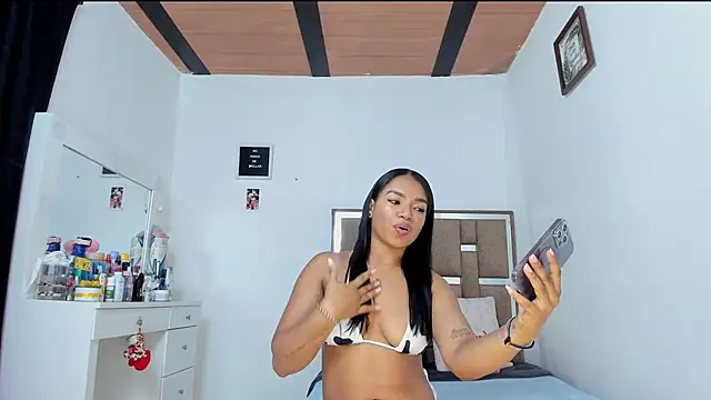 kendall-ewers online show from 03.21.25