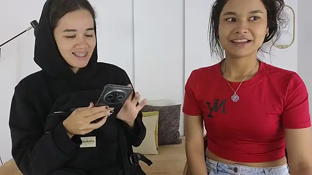 Snapshot of sexychanell_18 chatting on 01.10.26 sexychanell 18 online show from 01.10.26