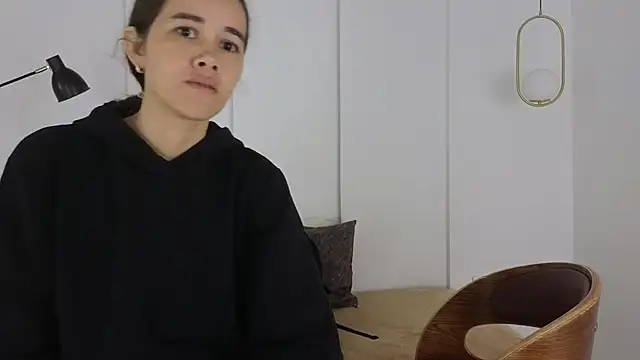 Snapshot of sexychanell_18 chatting on 01.15.26 sexychanell 18 online show from 01.15.26