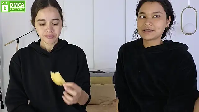 Snapshot of sexychanell_18 chatting on 02.13.26 sexychanell 18 online show from 02.13.26