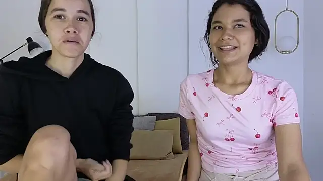 Snapshot of sexychanell_18 chatting on 02.21.26 sexychanell 18 online show from 02.21.26