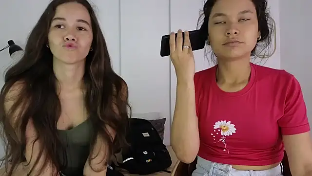 Snapshot of sexychanell_18 chatting on 02.26.26 sexychanell 18 online show from 02.26.26