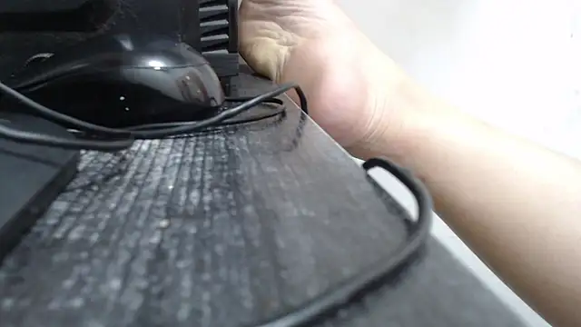 Laura hottt online show from 11.15.25