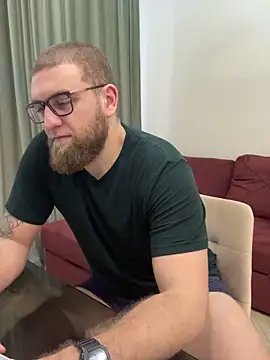 Bear bear  online show from 03.12.25