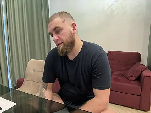 Bear bear  online show from 03.16.25