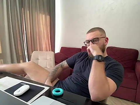 Bear bear  online show from 03.17.25