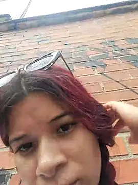 Snapshot of Emmily_Fox chatting on 03.04.25 Emmily Fox online show from 03.04.25