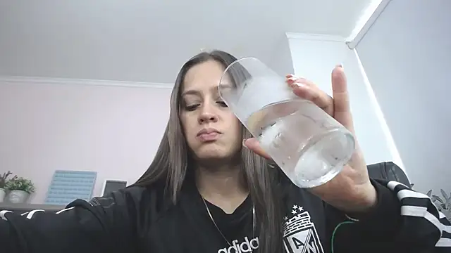  juliana rios online show from 11.08.25