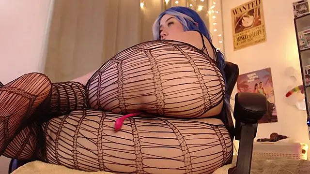 Emmy Ruiz online show from 02.01.26