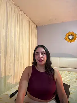 Snapshot of Freyja_soh chatting on 07.17.26 Freyja soh online show from 07.17.26