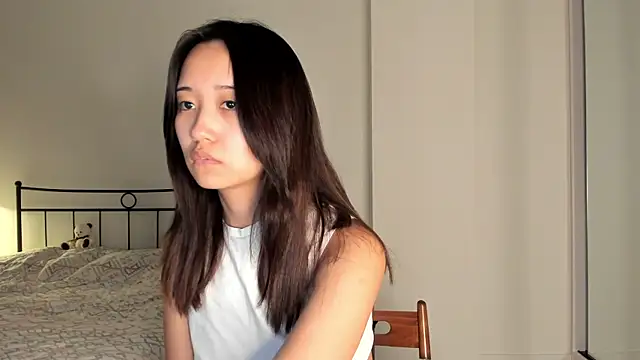 Snapshot of julias_tapes chatting on 03.03.25 julias tapes online show from 03.03.25