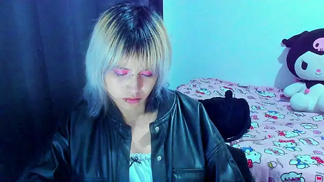 Snapshot of Akane-Mou chatting on 08.09.26 Akane-Mou online show from 08.09.26