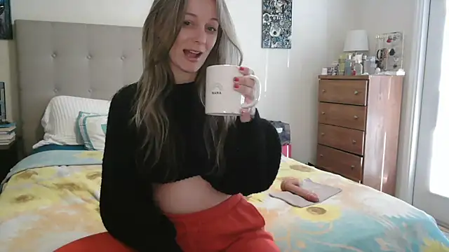 Heyitsmee33 online show from 02.10.26