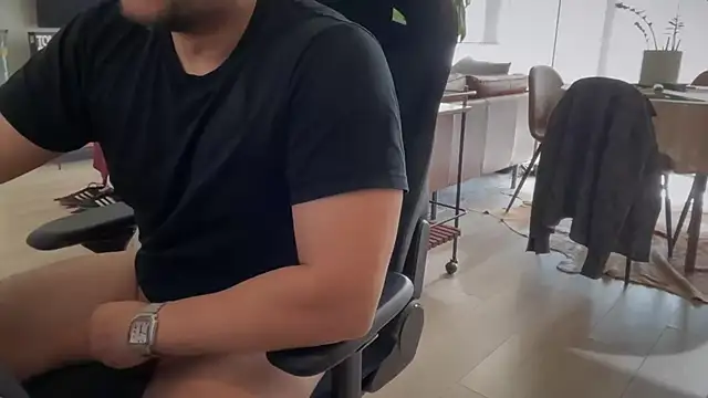 HungandThickLatin online show from 03.01.25