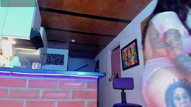 Snapshot of ink_demonxxx chatting on 09.26.25 ink demonxxx online show from 09.26.25