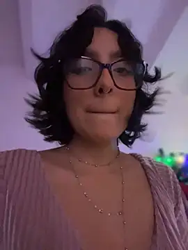 Snapshot of aurora_xoxo chatting on 01.12.25 aurora xoxo online show from 01.12.25