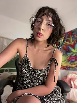 aurora xoxo online show from 05.24.26