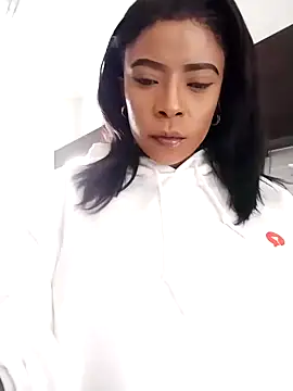 Lalakin90 online show from 02.18.25