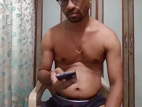 Snapshot of sexx4 chatting on 01.26.25 sexx4 online show from 01.26.25