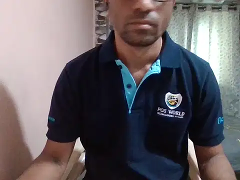 Snapshot of sexx4 chatting on 09.29.25 sexx4 online show from 09.29.25