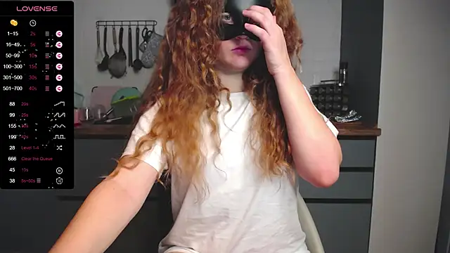 BubbbleGumm online show from 02.06.25
