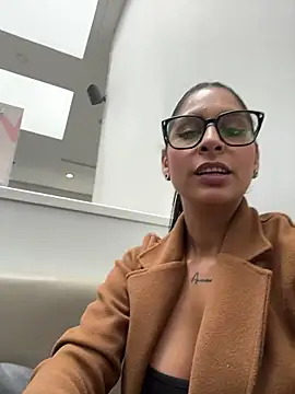 charlotte stevenss  online show from 05.20.26