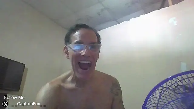Snapshot of CaptainFox chatting on 08.01.26 CaptainFox online show from 08.01.26