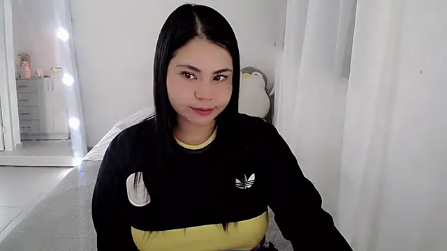 Snapshot of Youlittlepervertt_ chatting on 06.28.26 Youlittlepervertt online show from 06.28.26