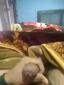 Snapshot of Deshilund9 chatting on 01.07.25 Deshilund9 online show from 01.07.25