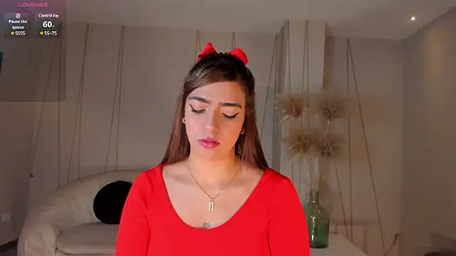 MariamRivera  online show from 01.31.25