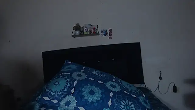 Snapshot of bella_n99 chatting on 09.15.25 bella n99 online show from 09.15.25