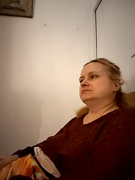 Snapshot of She-devilx chatting on 07.25.26 She-devilx online show from 07.25.26