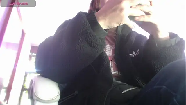 Snapshot of Laurel23_ chatting on 01.22.25 Laurel23 online show from 01.22.25