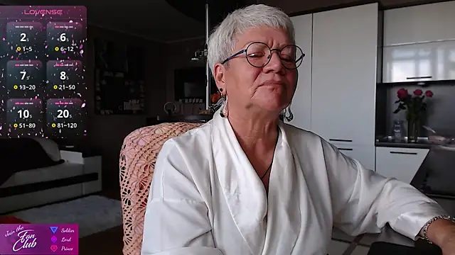 roxana brooks online show from 08.02.26