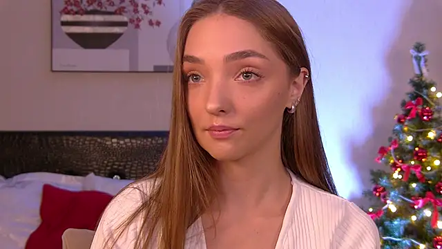 VirginieCruz online show from 12.01.25