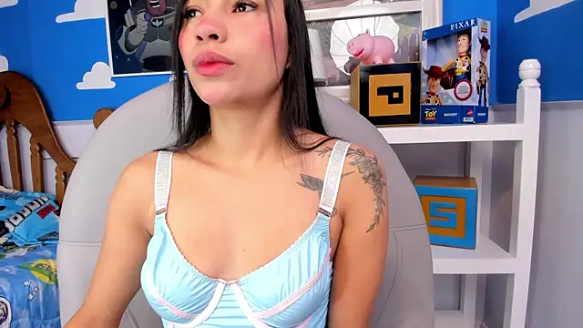 Snapshot of miss_sweett chatting on 03.10.25 miss sweett online show from 03.10.25