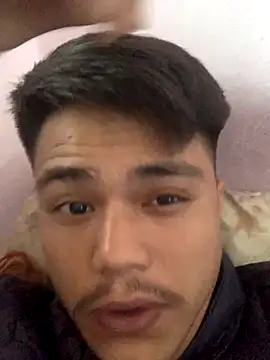 Hullax online show from 11.03.25