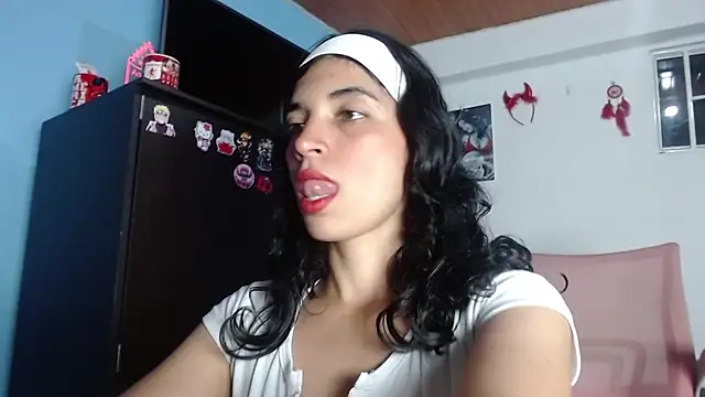 Snapshot of Nasty_019 chatting on 12.04.25 Nasty 019 online show from 12.04.25