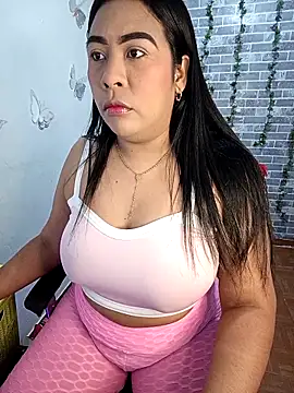 Snapshot of patty_bersh chatting on 02.14.25 patty bersh online show from 02.14.25