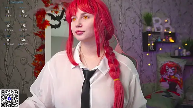 Snapshot of Moon_Valkyrie chatting on 10.31.25 Moon Valkyrie online show from 10.31.25