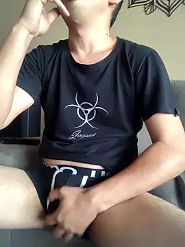 LuqenZo online show from 04.11.26