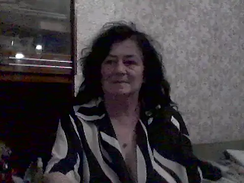 GypsiQueen2 online show from 03.18.25