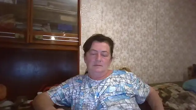 GypsiQueen2 online show from 09.14.25