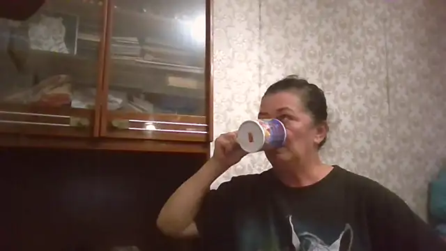 GypsiQueen2 online show from 09.27.25