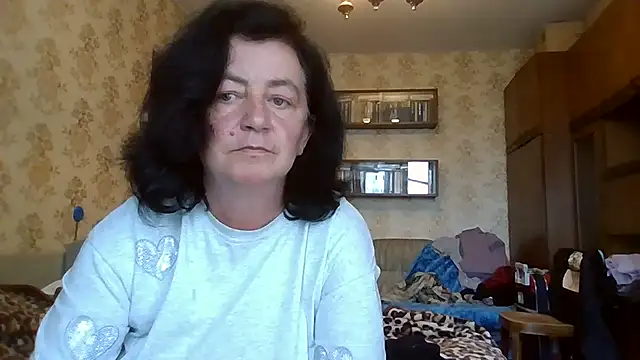 Snapshot of GypsiQueen2 chatting on 07.14.26 GypsiQueen2 online show from 07.14.26