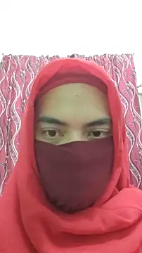 Snapshot of ElisyaHijabDoll chatting on 10.11.25 ElisyaHijabDoll online show from 10.11.25