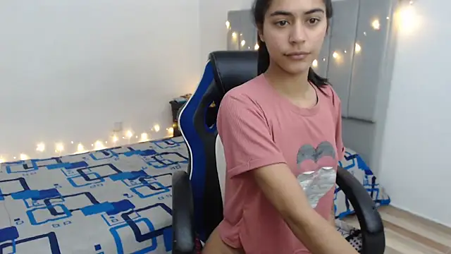 imSophia online show from 03.12.25